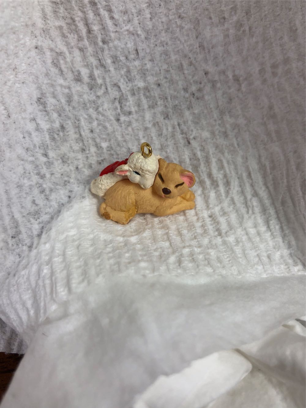 Peaceful Christmas Lion And Lamb  ornament collectible - Main Image 2