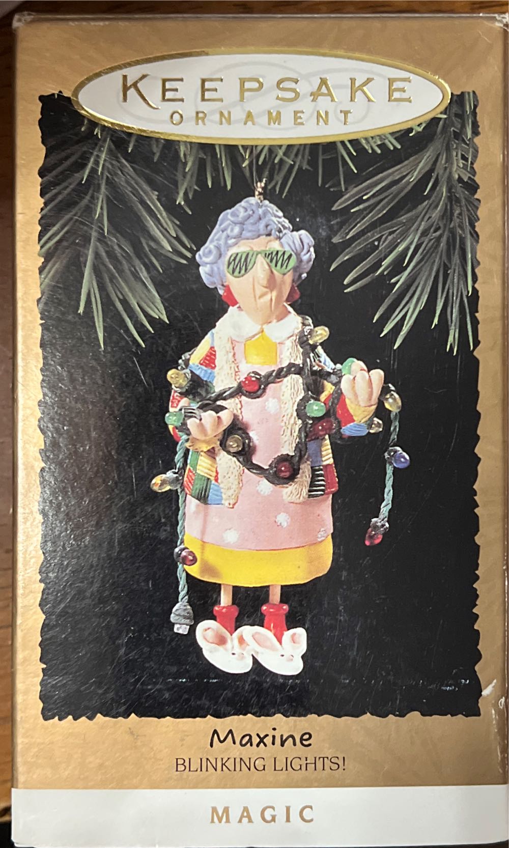 Maxine Blinking Lights! - Magic Light (Maxine) ornament collectible [Barcode 015012161847] - Main Image 2