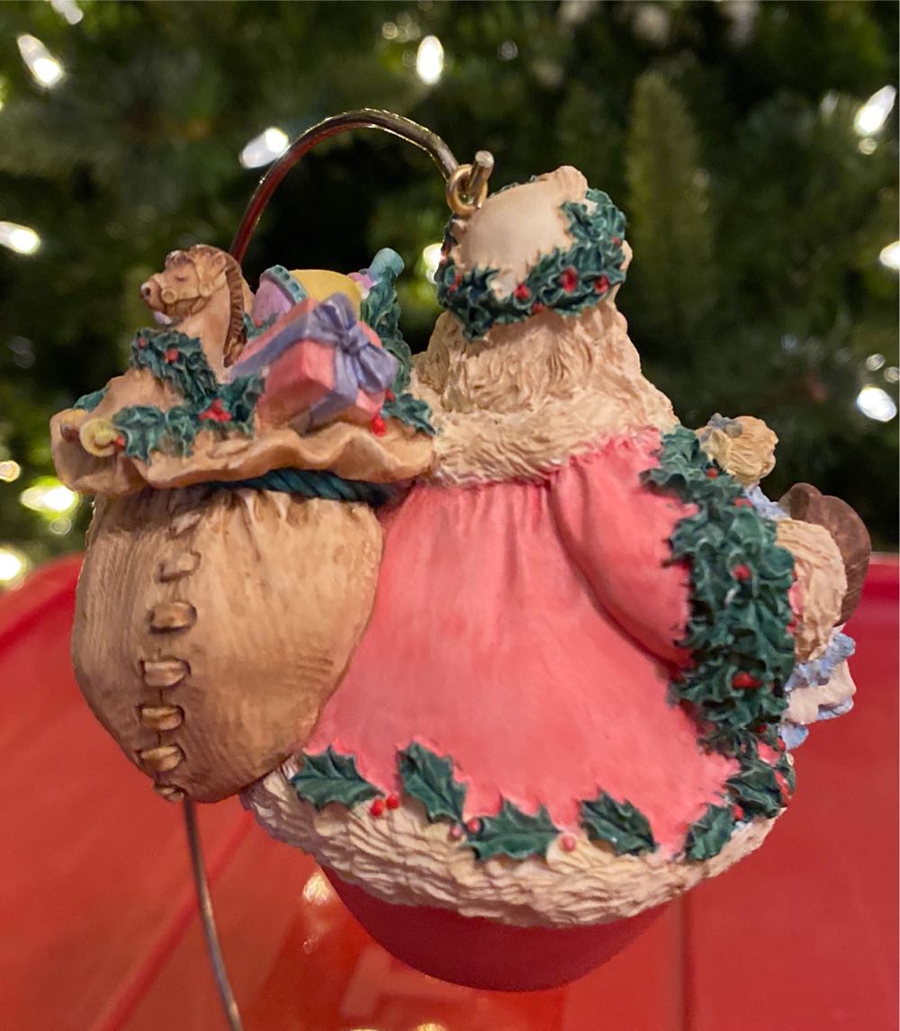 Jolly Holly Santa - Keepsake Ornament Collector’s Club (Santa) ornament collectible - Main Image 3