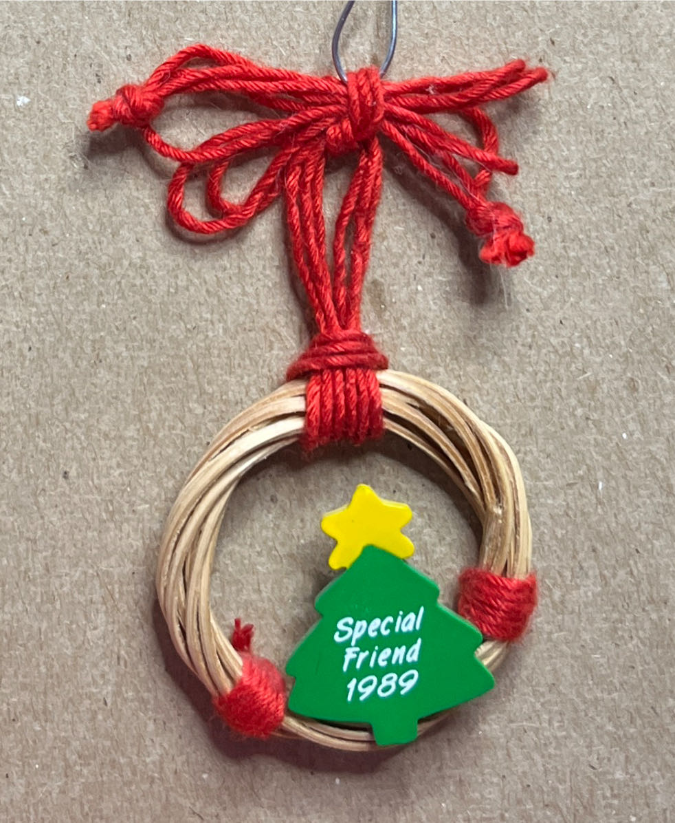 Special Friend  ornament collectible - Main Image 3