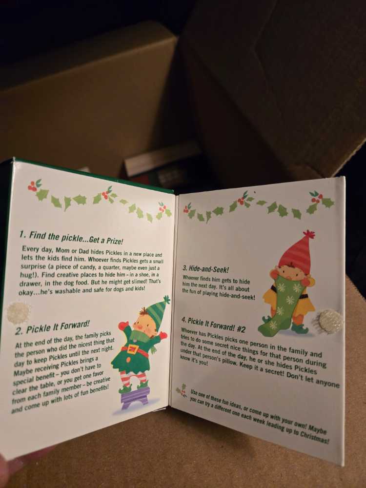 Pickles, The Elf - Keepsake Kids - Hallmark Keepsakes Kids ornament collectible [Barcode 015012881431] - Main Image 4