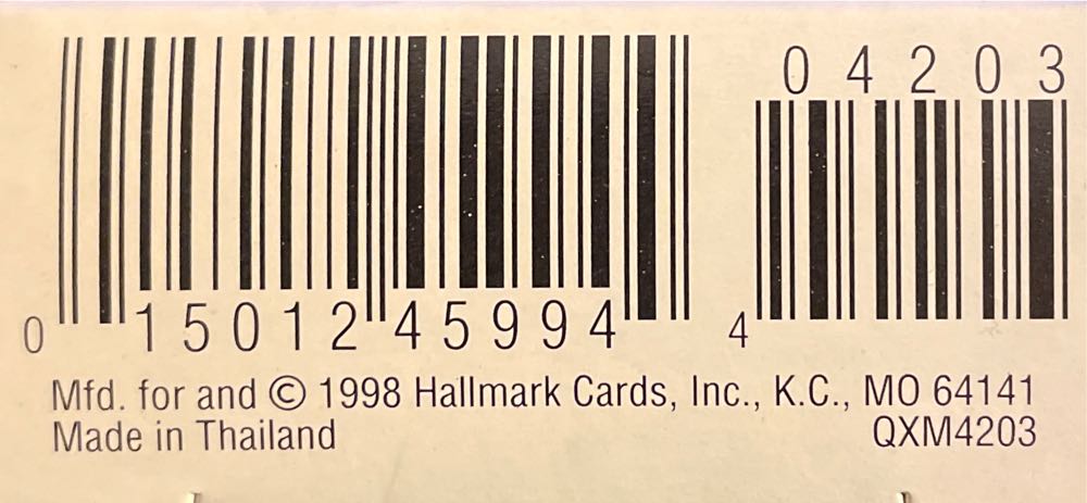 Nutcracker Guild #5 - Nutcracker Guild (Miniature Nutcracker) ornament collectible [Barcode 015012459944] - Main Image 4