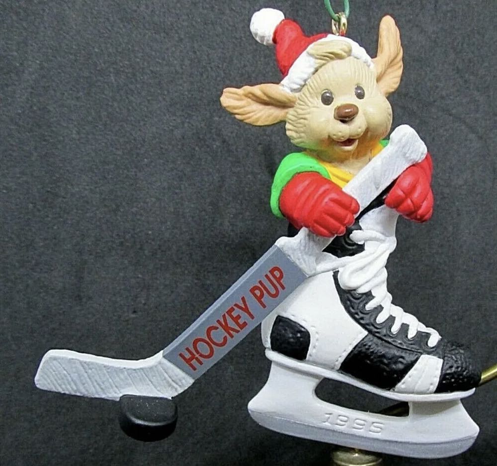 Hockey Pup  (Dog, Hockey) ornament collectible [Barcode 015012262421] - Main Image 3