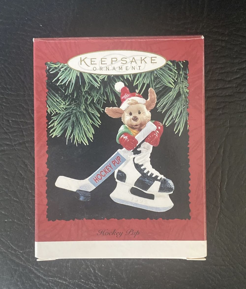 Hockey Pup  (Dog, Hockey) ornament collectible [Barcode 015012262421] - Main Image 4