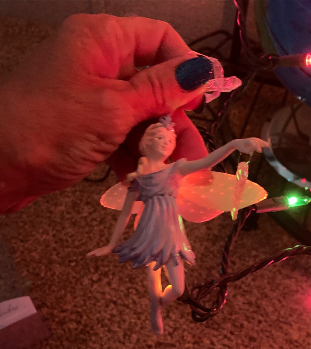 Frostlight Faeries Delandra - Frostlight Faeries Collection (Fairy) ornament collectible [Barcode 015012634204] - Main Image 3