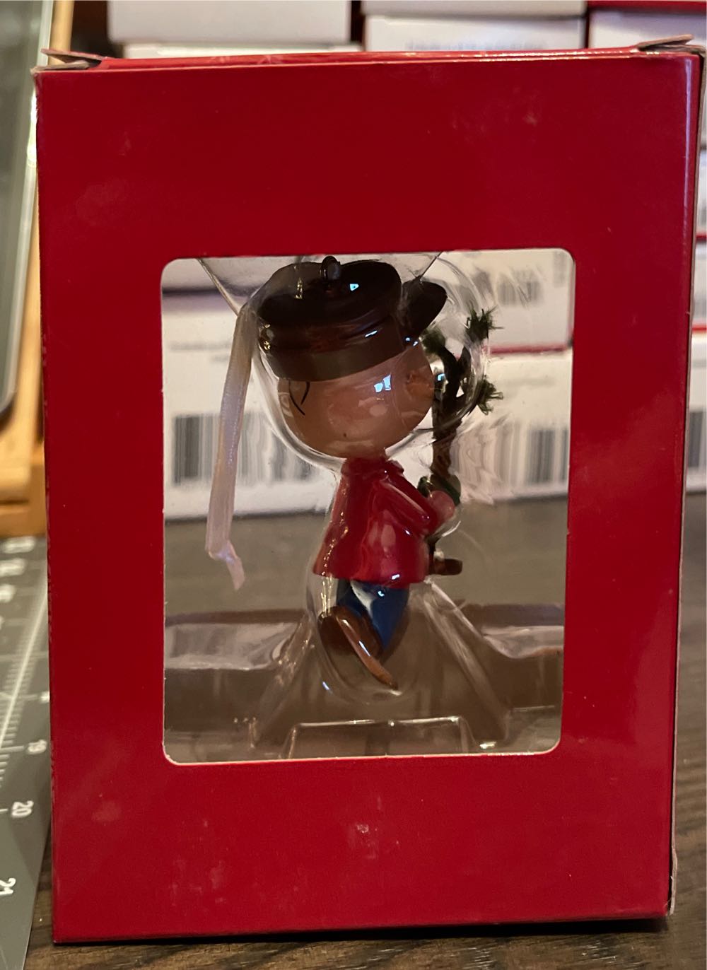 Charlie Brown w/Christmas Tree - Red Box (The Peanuts Gang) ornament collectible [Barcode 763795323852] - Main Image 2