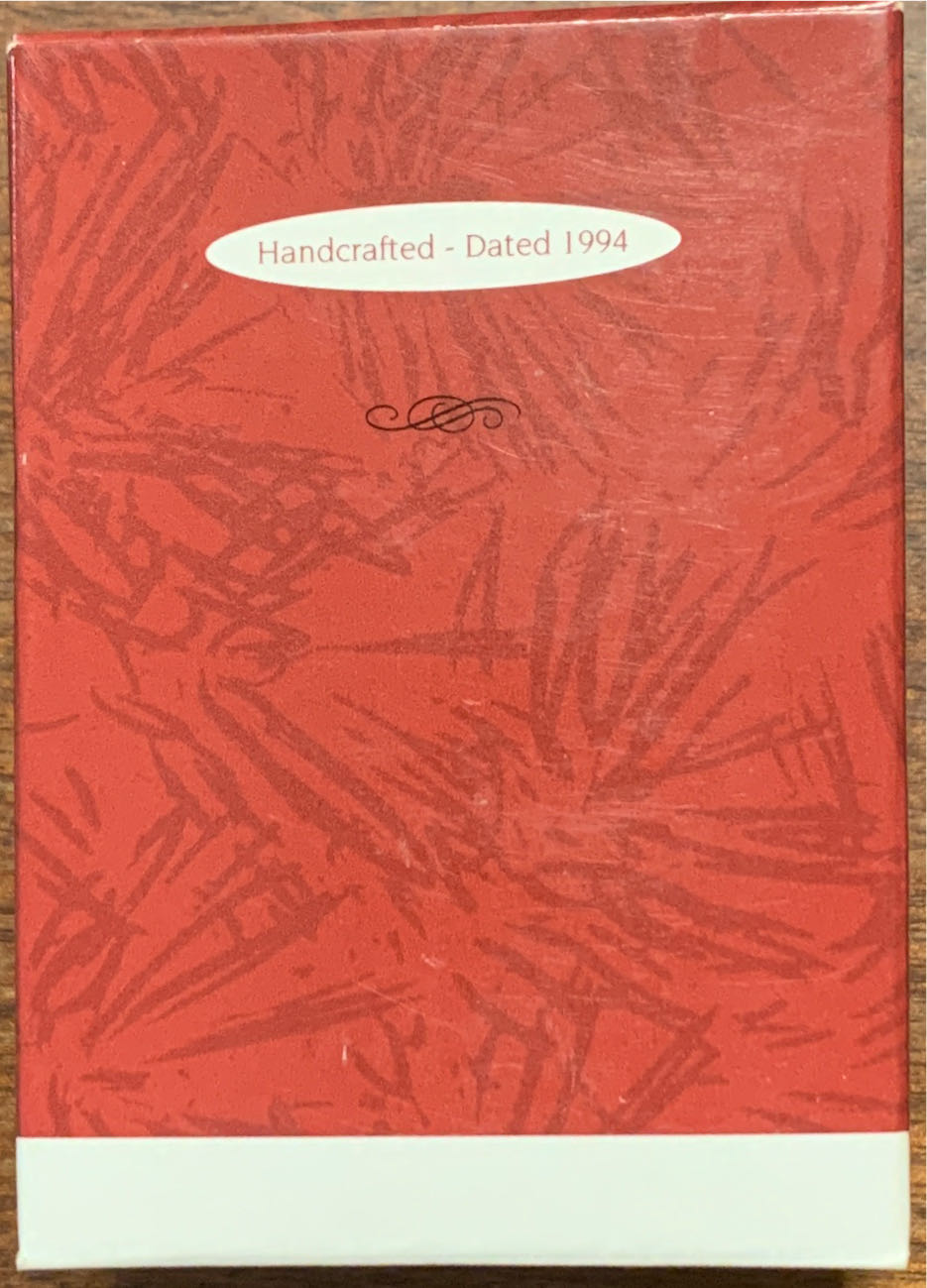 Sister  ornament collectible [Barcode 015012106671] - Main Image 2