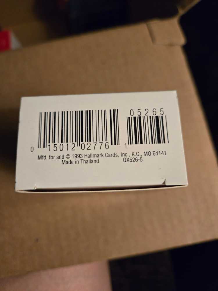 On Her Toes Ballerina - Artists’ Favorites (Dance) ornament collectible [Barcode 015012027761] - Main Image 3