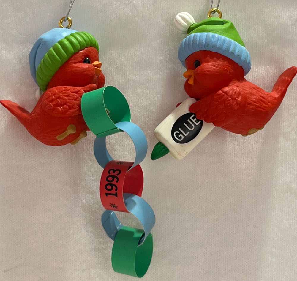 Great Connections   (Hang-Togethers) ornament collectible [Barcode 015012032048] - Main Image 3