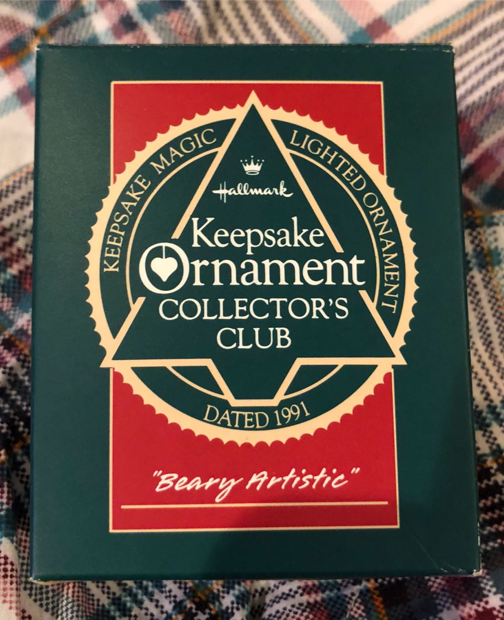 Beary Artistic - Keepsake Ornament Collector’s Club (Bears) ornament collectible - Main Image 2