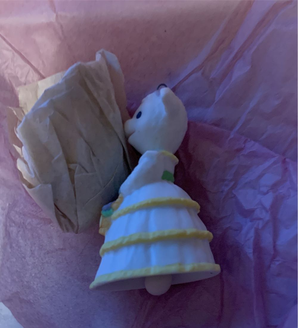 Lovely Lamb  (Easter) ornament collectible [Barcode 015012039849] - Main Image 4