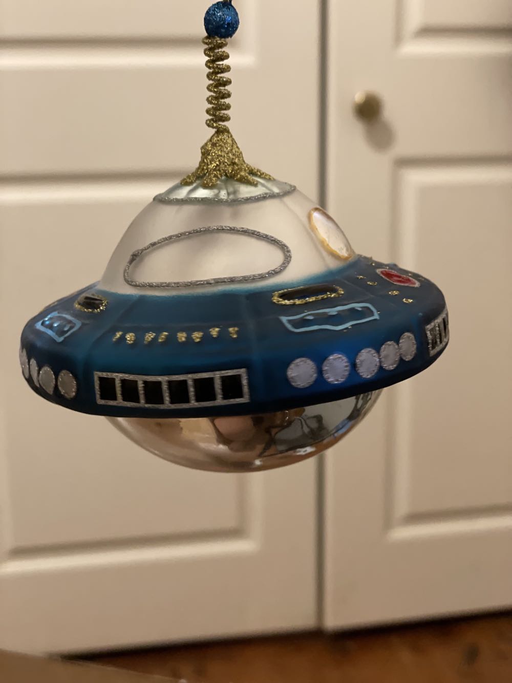 Spaced Out UFO  ornament collectible - Main Image 2