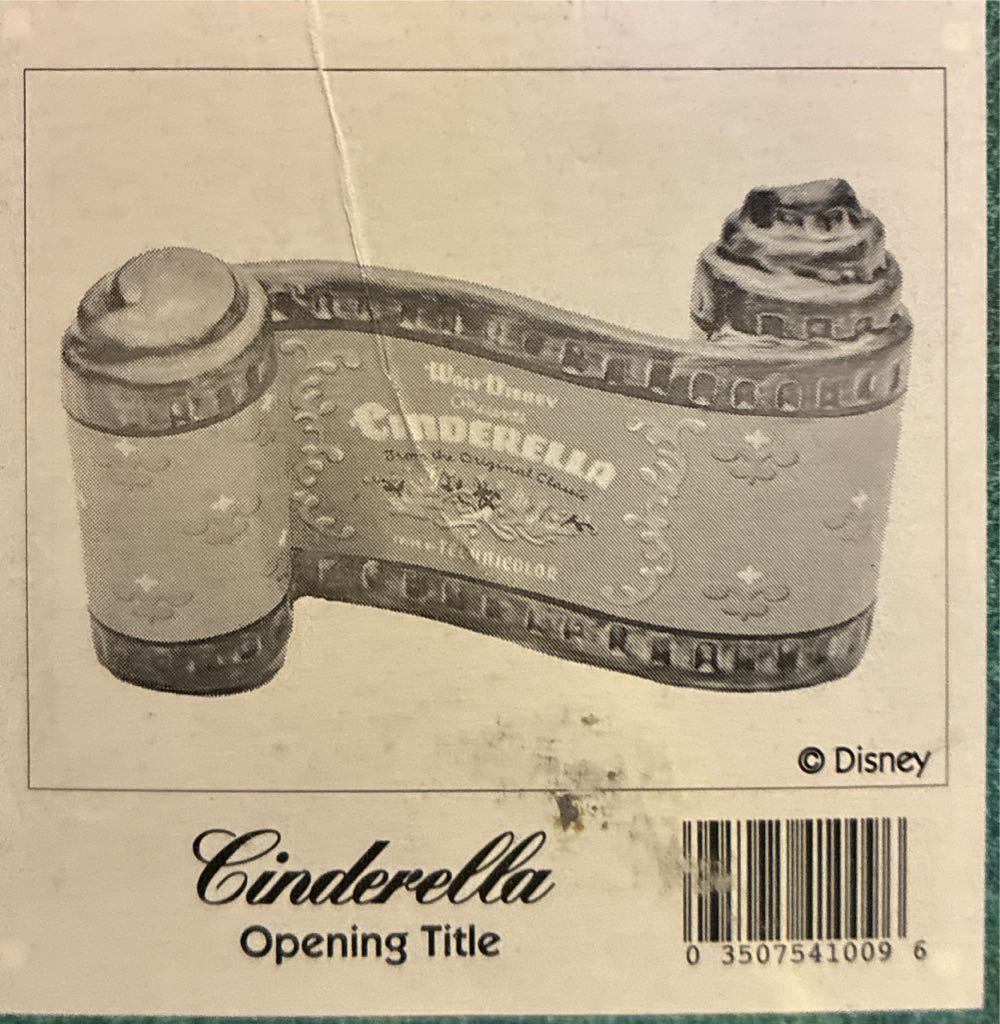 #09 | It’s the Easter Beagle! (April)