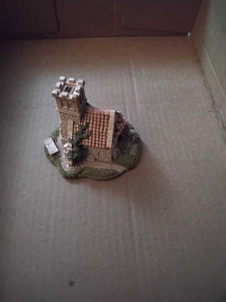 Wedding Bells Cottage  ornament collectible - Main Image 2