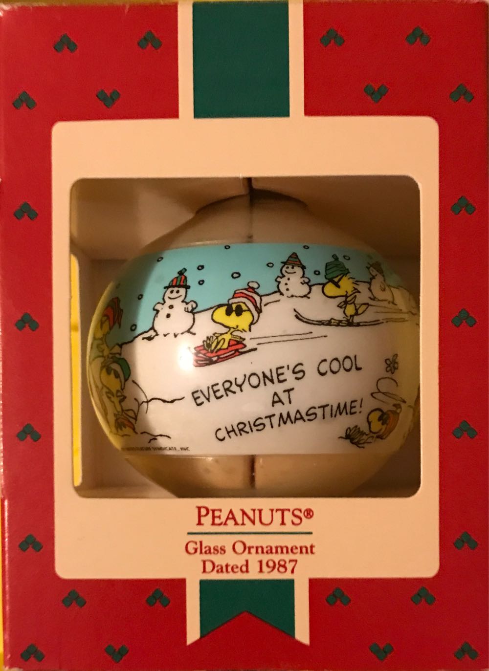 Peanuts Glass Ball 1987  ornament collectible - Main Image 2