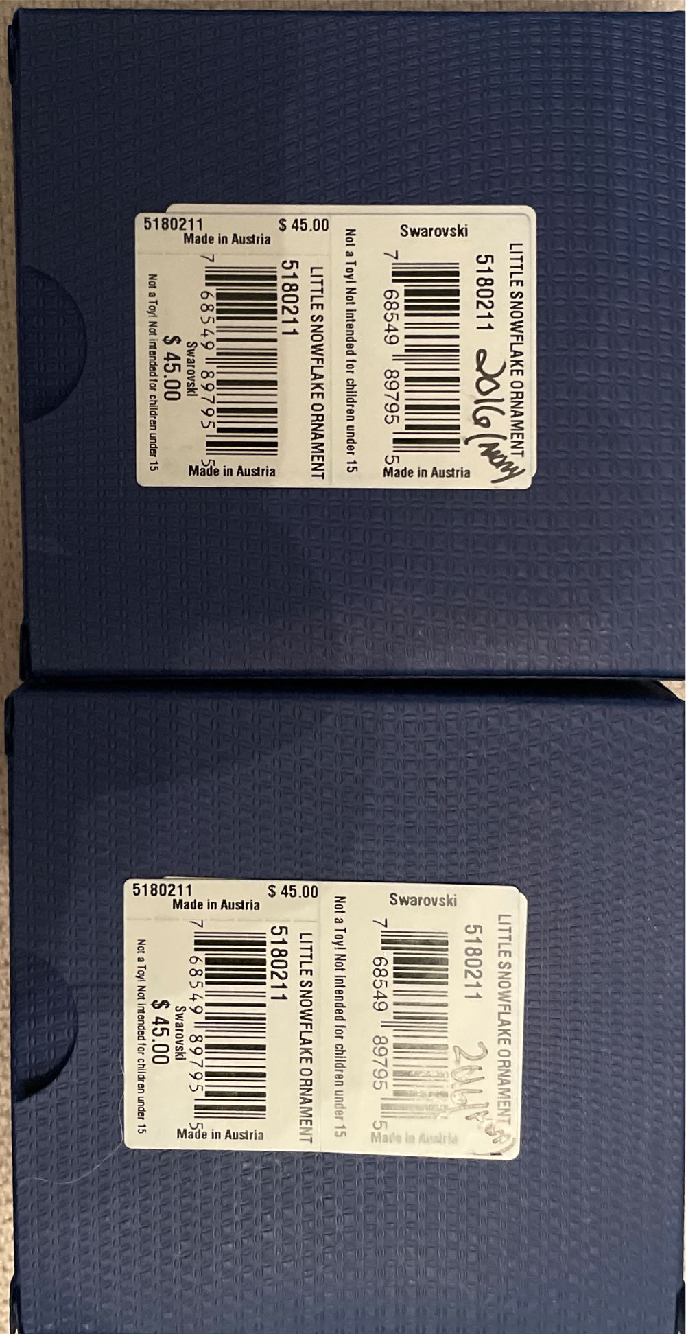 Swarovski Annual Edition Little Snowflake Ornament (2016)  ornament collectible [Barcode 768549897955] - Main Image 3