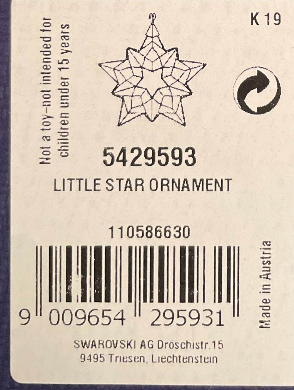 Swarovski Red Little Star Ornament 2019  ornament collectible [Barcode 9009654295931] - Main Image 2