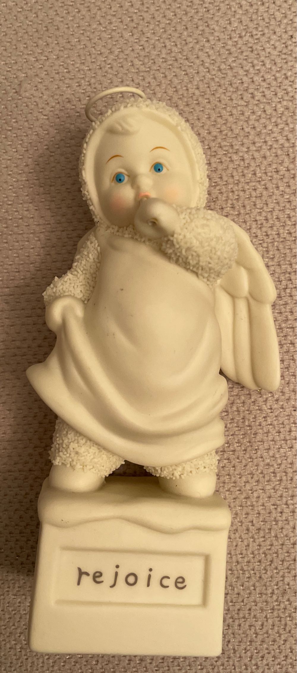 Stubby Santa With Wreath On Head