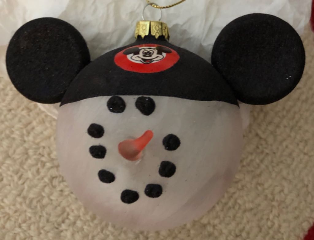 Betsy Clark musical decoration