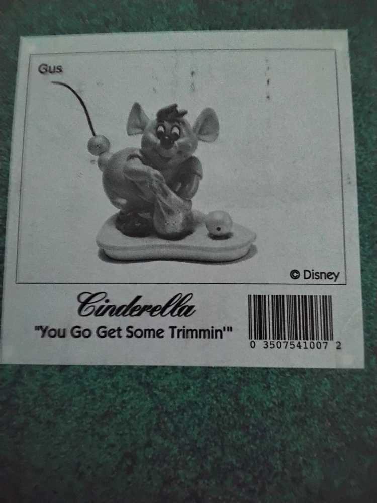 Precious Moments Baby’s First Christmas Special Issue Ornment