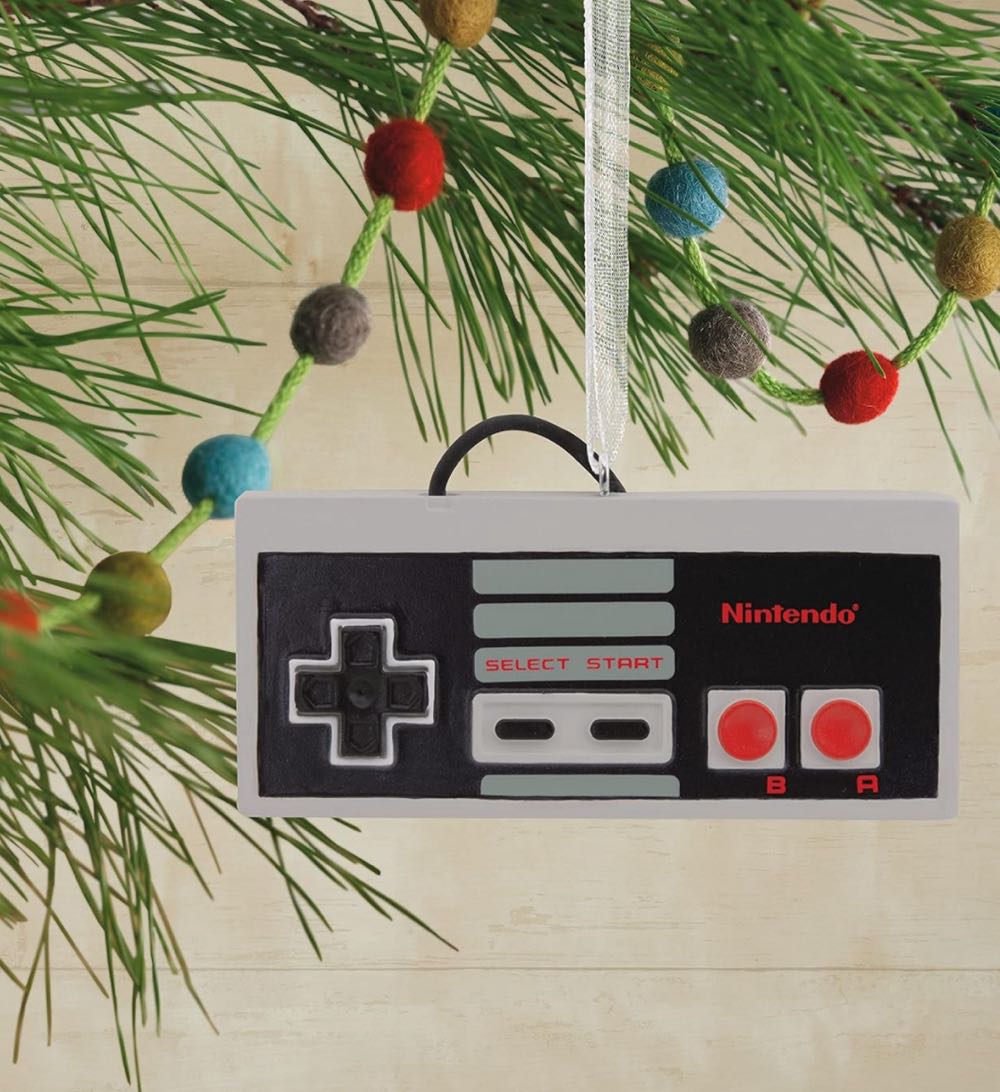 Nintendo NES Controller - Keepsake (Nintendo) ornament collectible [Barcode 763795713776] - Main Image 4