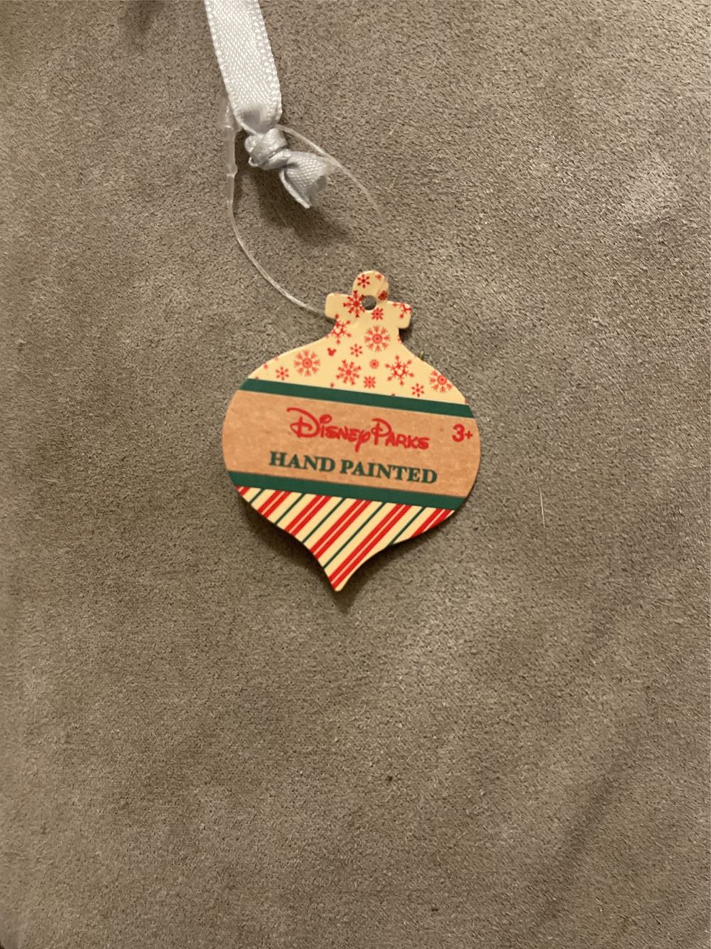 Disney Handpainted Happily Ever After - Disney Parks Ornament Collection (Disney - Mickey & Minnie) ornament collectible - Main Image 3