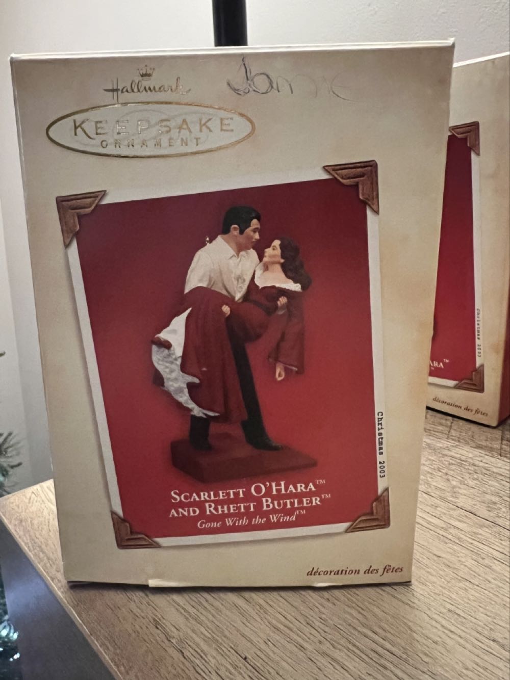 Hallmark Scarlett O’hara & Rhett Butler - Gone With The Wind (Gone With The Wind) ornament collectible [Barcode 015012776096] - Main Image 2