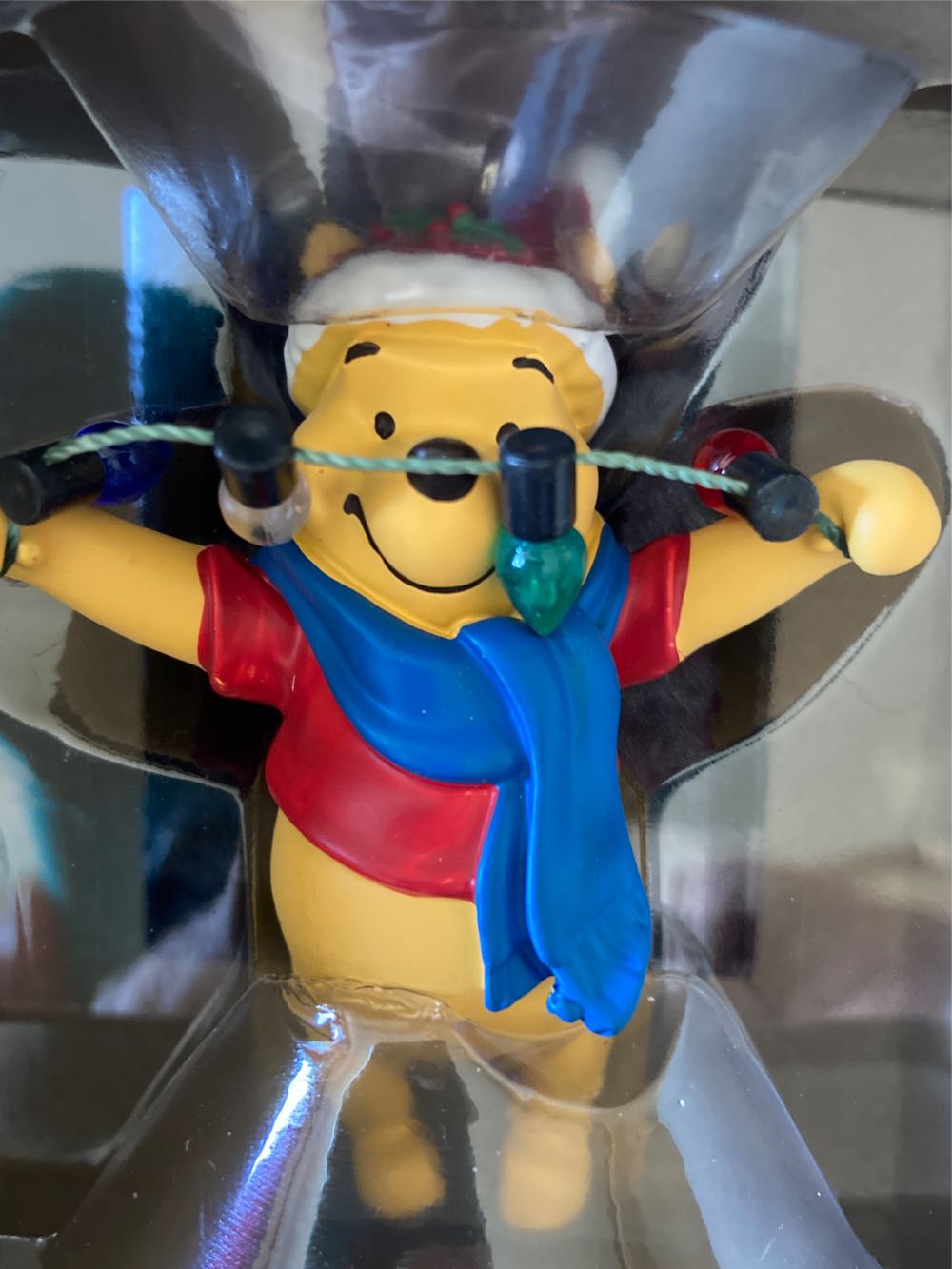 Winnie The Pooh - Winnie the Pooh (Disney) ornament collectible [Barcode 763795716456] - Main Image 2