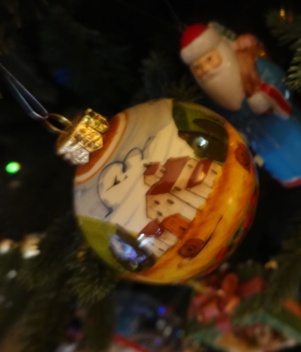 Ball - Italian Countryside  ornament collectible - Main Image 2