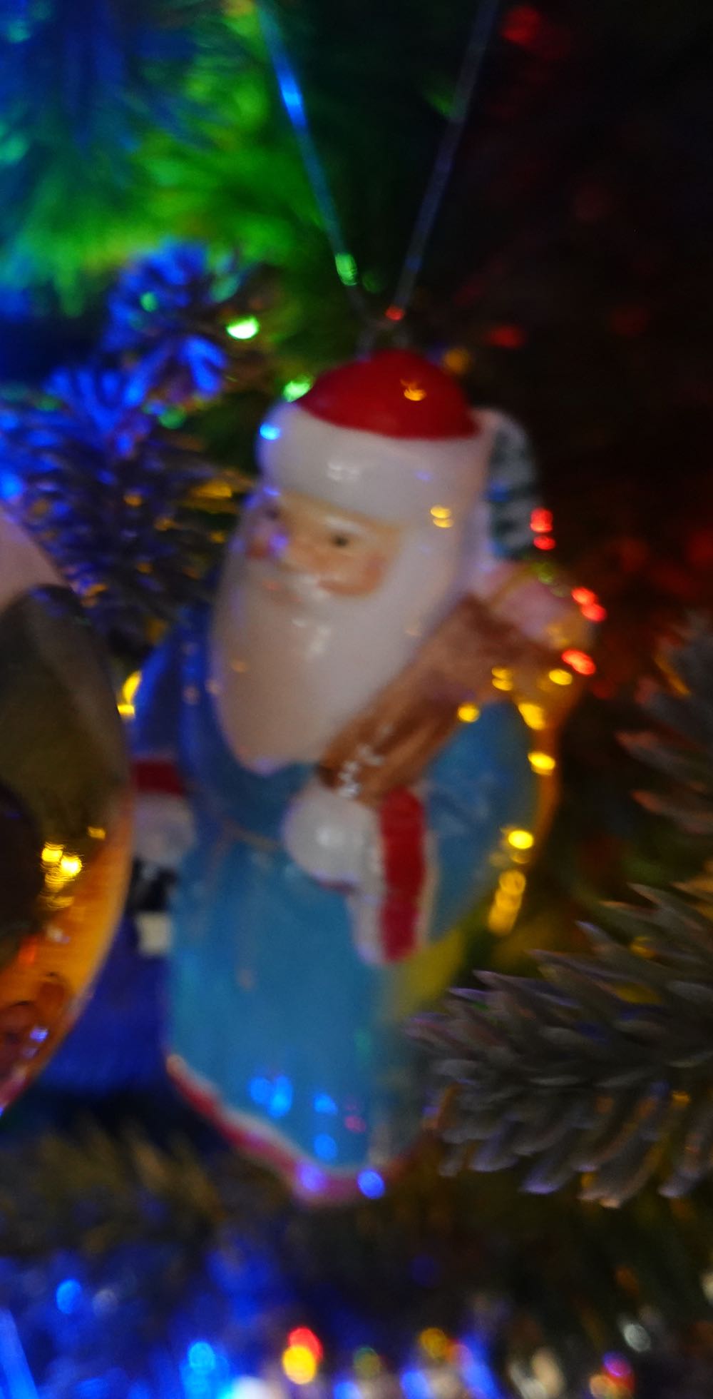 C&B Greek Santa  (Santas From Around The World) ornament collectible - Main Image 1