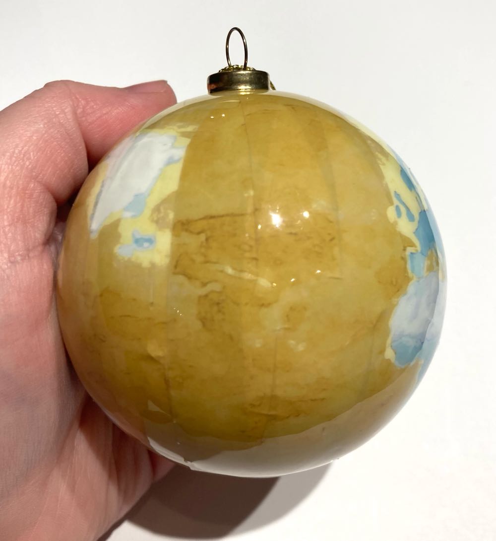 Peace on Earth Globe  ornament collectible - Main Image 3