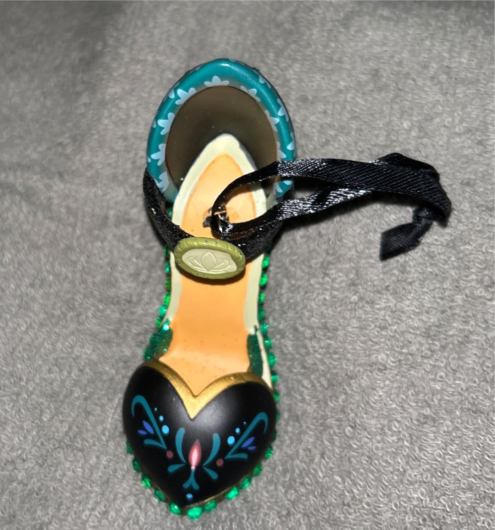 Nutcracker Route Christmas Steam Locomotive