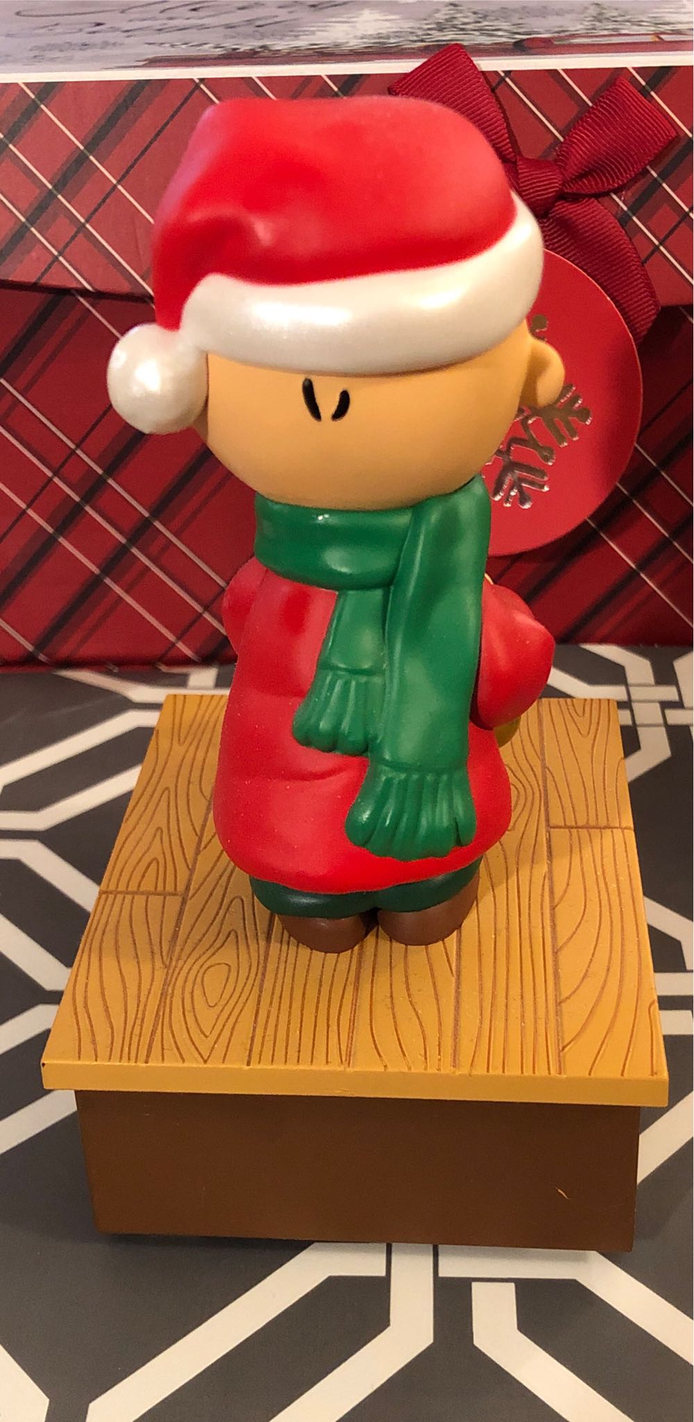 Charlie Brown - Wireless Peanuts Band (Wireless Band) ornament collectible [Barcode 795902222109] - Main Image 3
