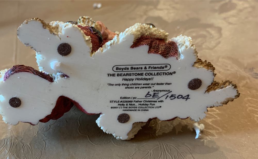 Happy Holidays! - Bearstone (Boyds Bears) ornament collectible - Main Image 2