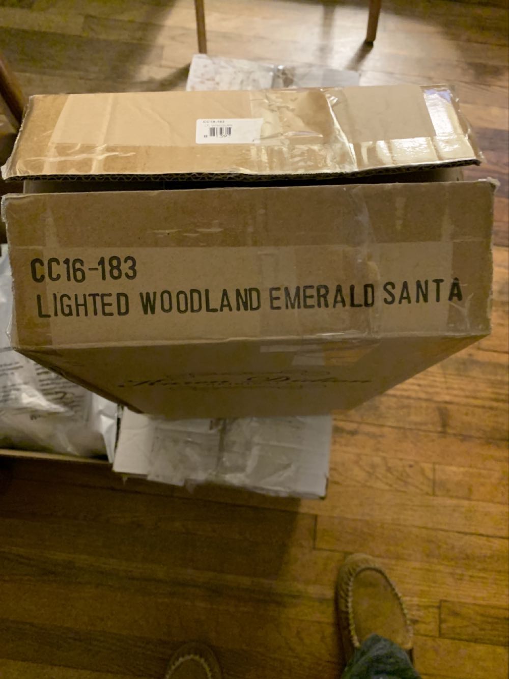 Lighted Woodland Emerald Santa  ornament collectible - Main Image 3