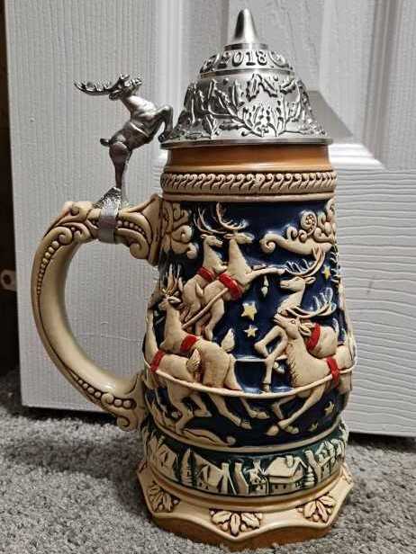 Santa Takes Flight Beer Stein - Mom ornament collectible [Barcode 763795386406] - Main Image 2