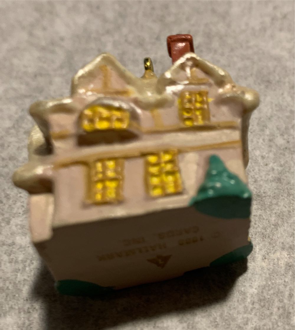 Miniature Old English Village #1 Family Home 🐶 - Old English Village Miniature (Miniature) ornament collectible - Main Image 4