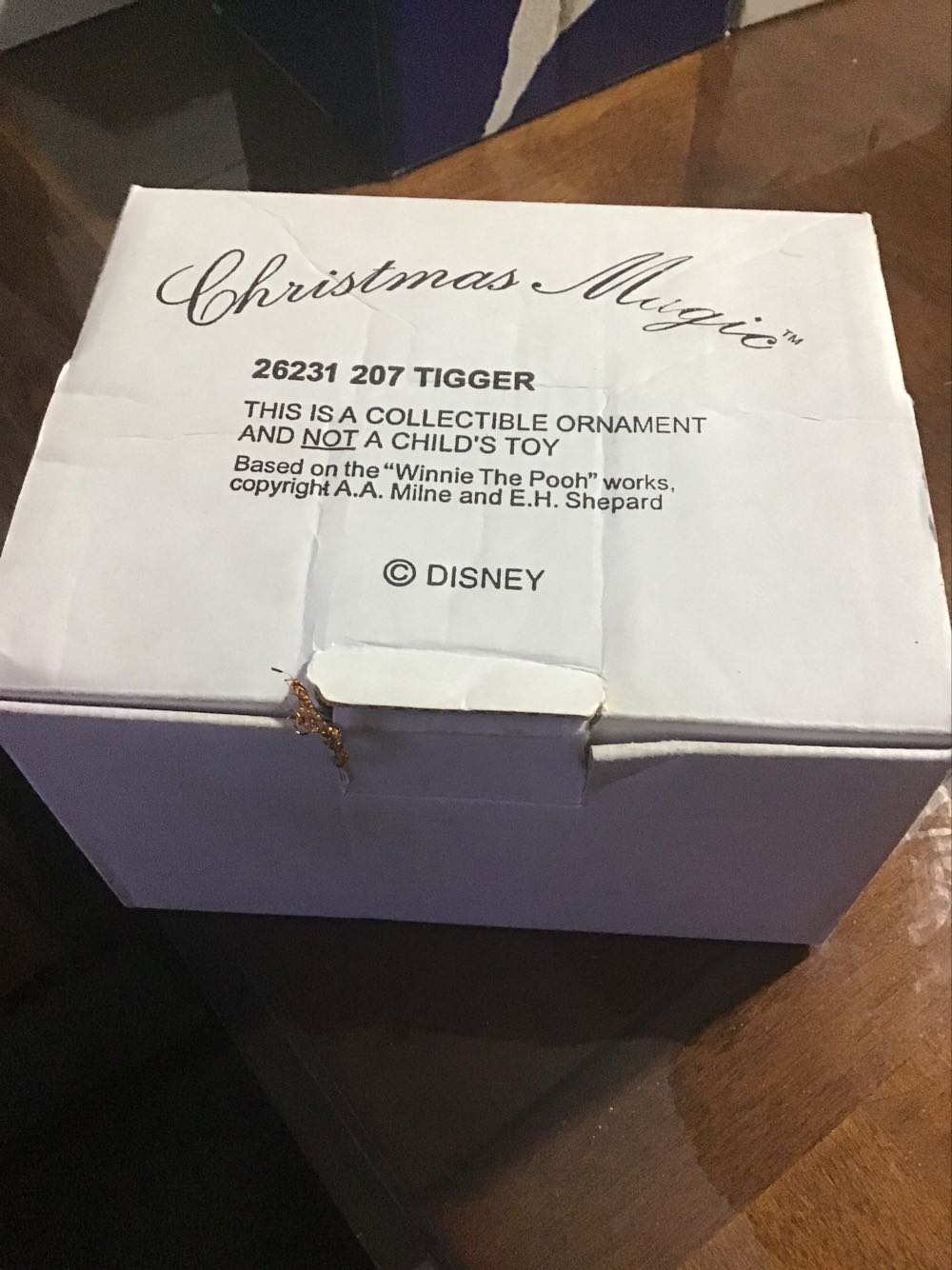 Grolier Collectibles: 26231 #207 Tigger  ornament collectible - Main Image 2