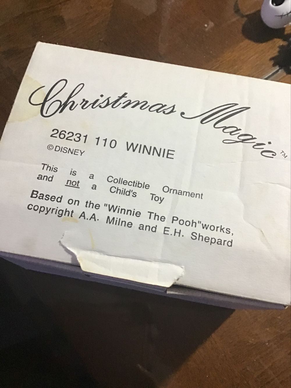 Winnie The Pooh  ornament collectible - Main Image 2