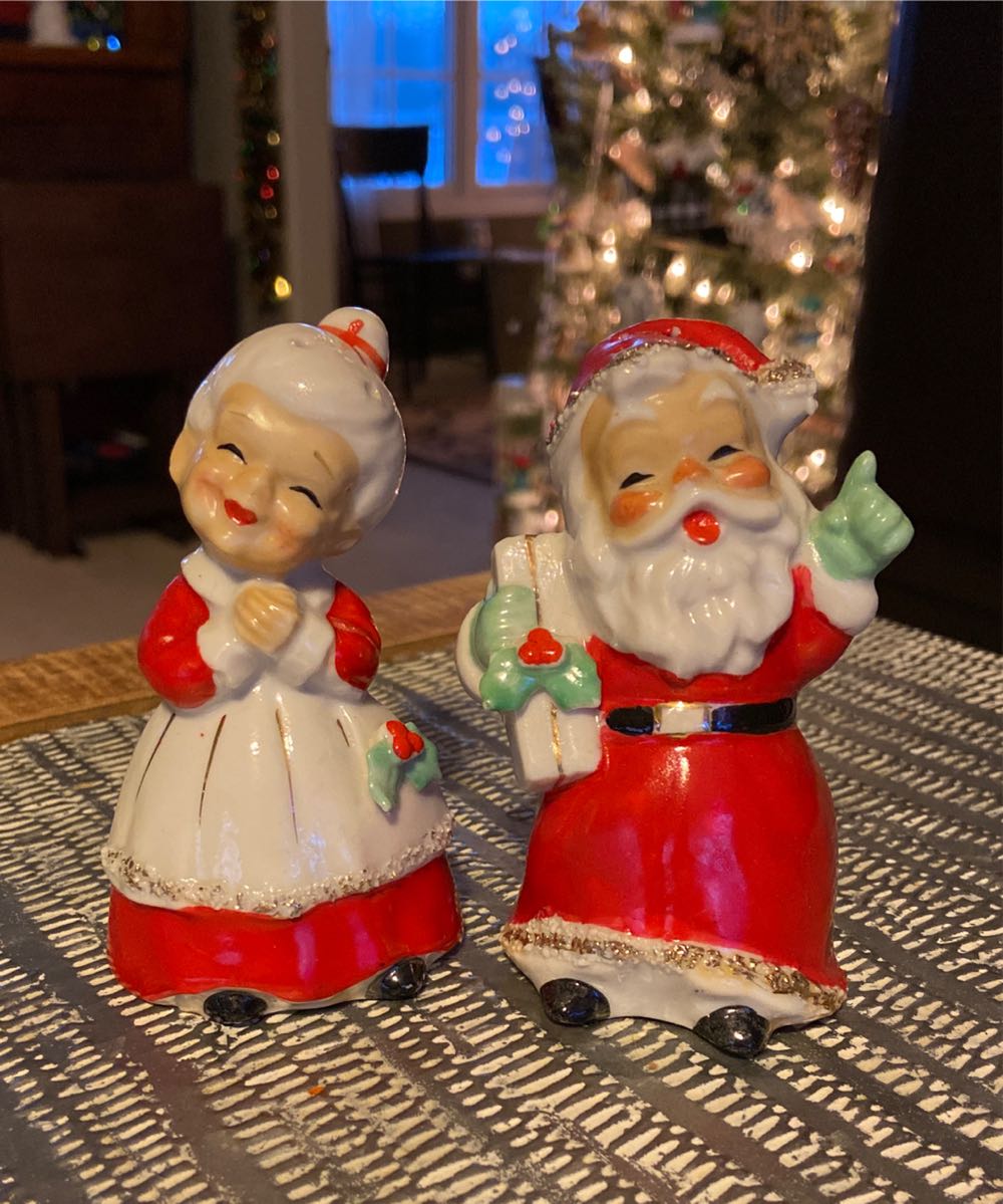 Goddess & Cherubs Relief Ball