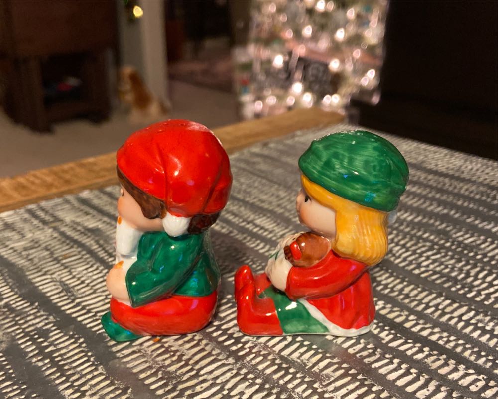 Christmas. Salt & Pepper. Elves.  ornament collectible - Main Image 2