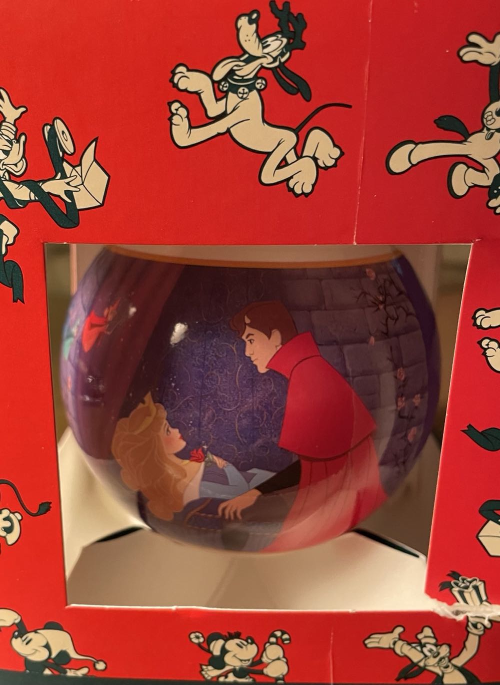 Christmas. Salt & Pepper. Santa.