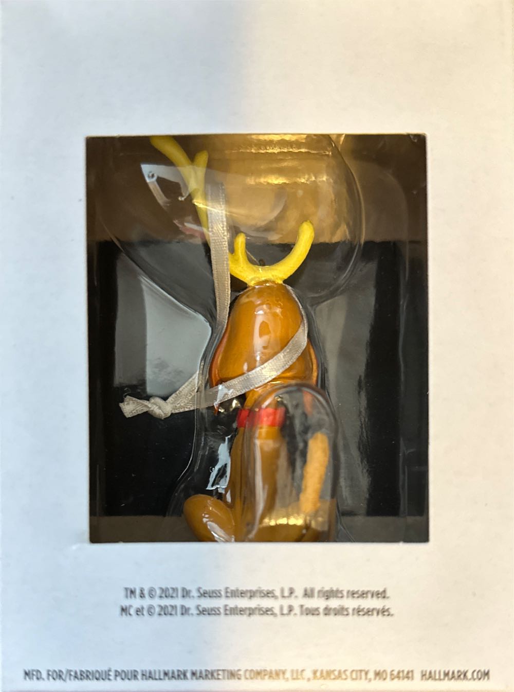 Max - Dr Seuss’s How the Grinch Stole Christmas (Books) ornament collectible [Barcode 763795757442] - Main Image 2