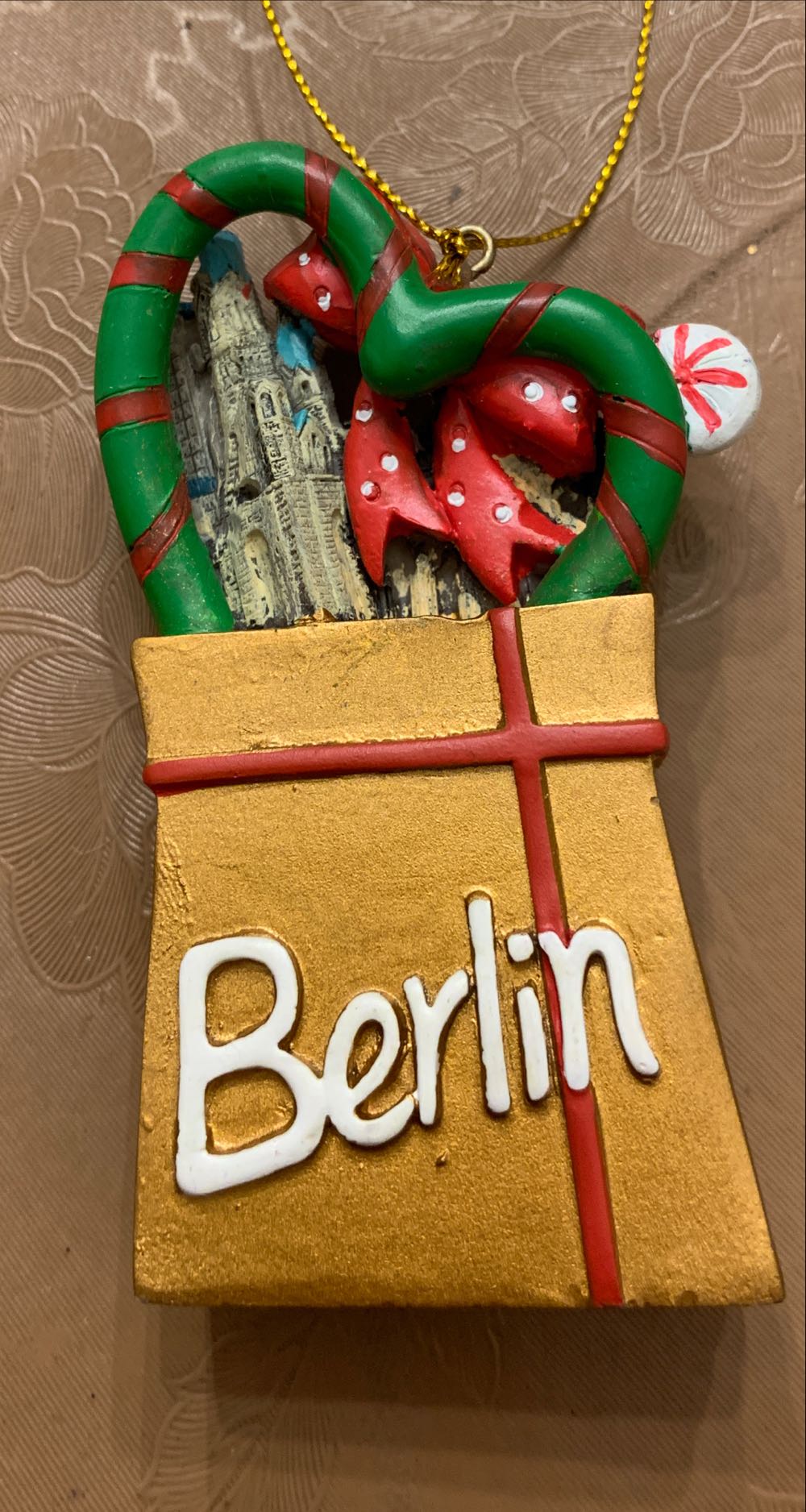 Berlin  ornament collectible - Main Image 2