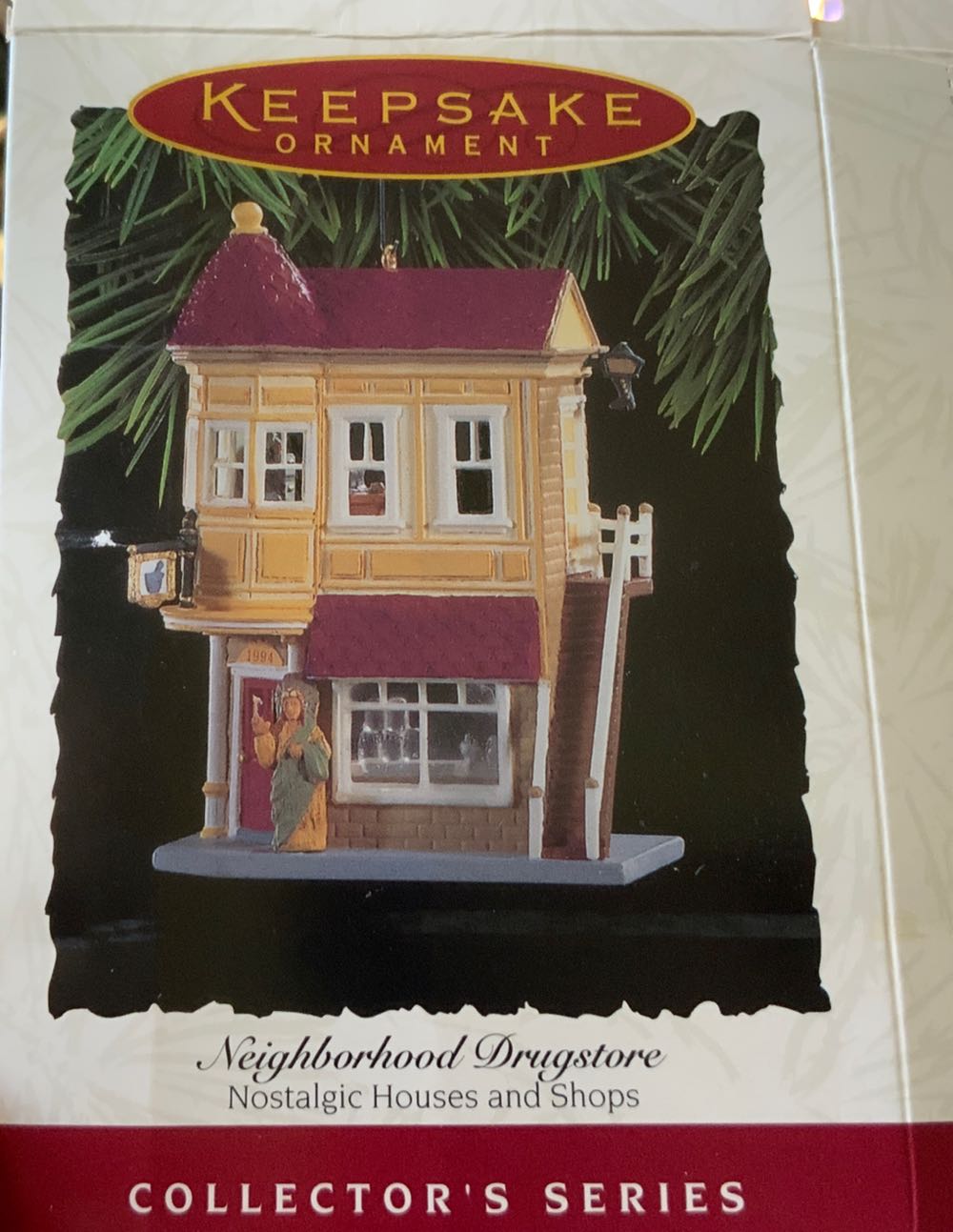 #11 Neighborhood Drugstore - Nostalgic Houses And Shops (Houses) ornament collectible [Barcode 015012120158] - Main Image 1