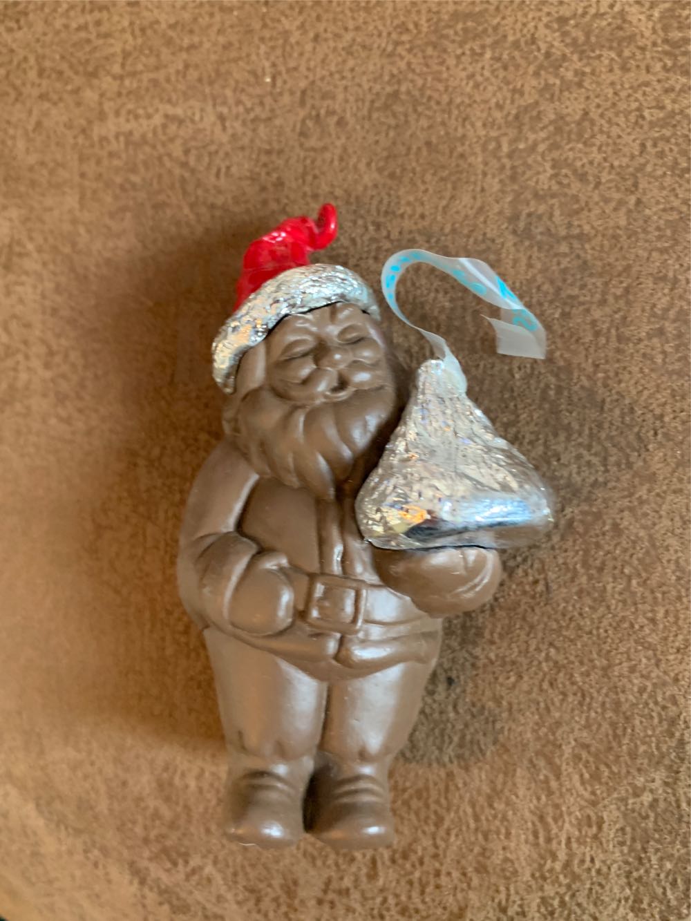 Hershey’s - A Kiss From Santa - Santa (Hershey’s) ornament collectible - Main Image 3