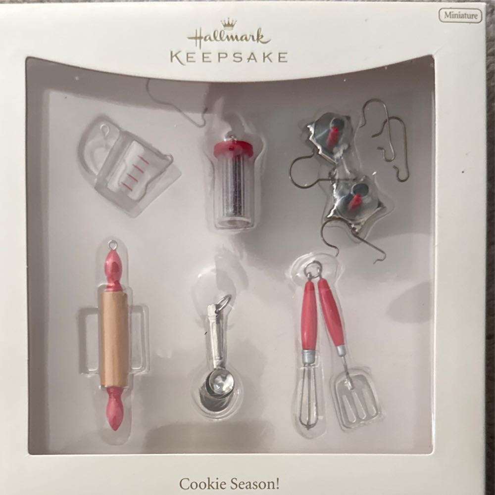 Miniature Cookie Season!  ornament collectible [Barcode 015012992106] - Main Image 3