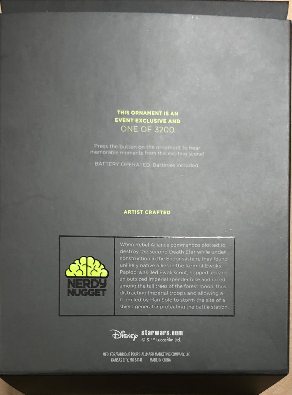Hallmark Star Wars Ornament Comic Con ornament collectible - Main Image 2