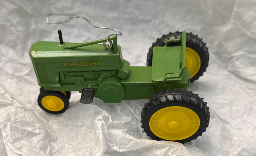 John Deere Model 60 Pedal Tractor - John Deere (John Deere) ornament collectible [Barcode 795902320270] - Main Image 4