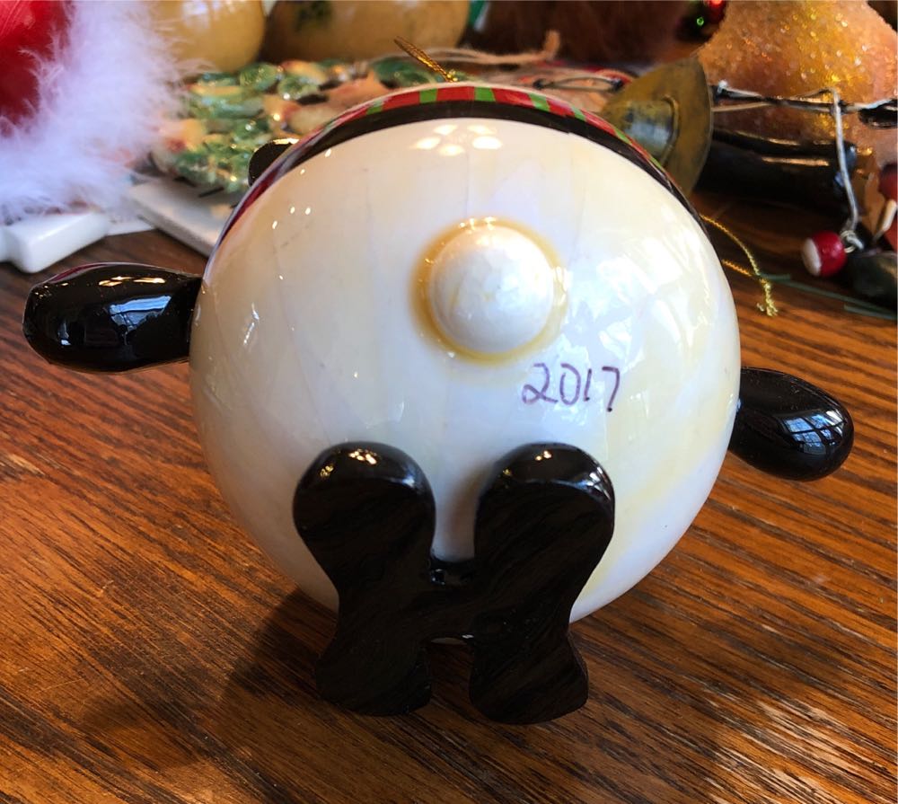 Memphis Zoo Panda Ball  (Christmas) ornament collectible - Main Image 3